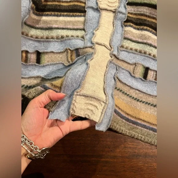 Ethyria mixed media wool blend sweater - Picture 8 of 10